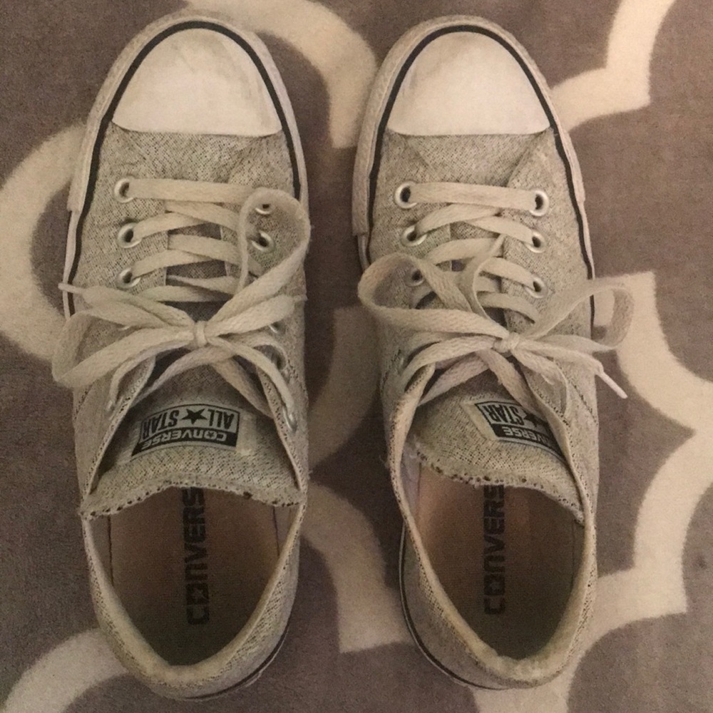 Light Converse